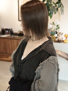 ウィム(wim) 『オリーブベージュ』くすみベージュ/オリーブグレージュ