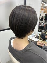 ヘアーアートシフォン 池袋西口店(Hair art chiffon)&nbsp;ミディアムレイヤー/似合わせカット/ダークアッシュ/白髪染め