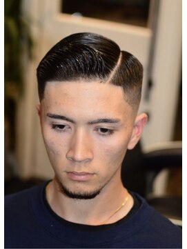 ラフカッターズ 八王子店 サイドパート【八王子/理容室/床屋/顔剃り/シェービング】