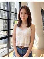 ハーツオオサカ(HE:ARTS OSAKA)&nbsp;韓国レイヤー艶感透明感セミロングヘア韓国ヘア艶カラー