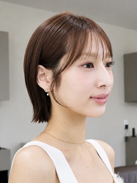 オーラ オモテサンドウ(Aura omotesando) 耳かけ小顔ショートボブ×シースルーバング