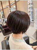 ショートボブ