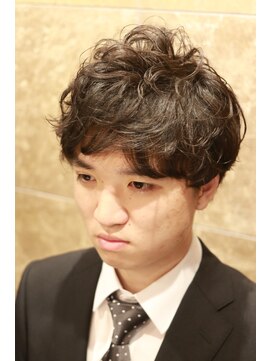 バルビエ グラン 銀座(barbier GRAND) ふんわりパーマのマッシュスタイル