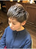 ボーイズライクなツーセクションショート