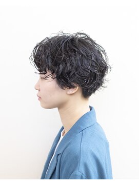 ルプラ ブリリアント(le-pla brilliant) ハンサムショート/刈り上げ/パーマ/センターパート/豊橋/田原