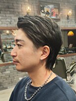 スリーセント 栄(3/cent) テーパーフェード/ツーブロック/フェードカット