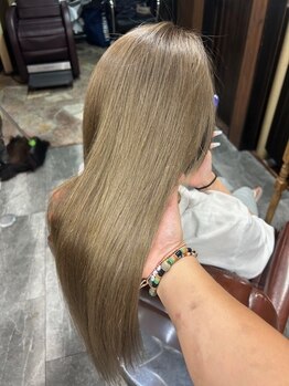 マーレ(mare)の写真/クセやうねりが気になる方に！髪のお悩みを解決しながら、自然なストレートヘアを叶えます♪