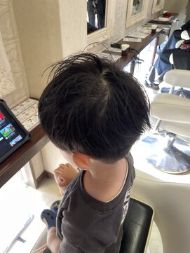 浪漫館 アールズコート(R's Court) すっきり爽やか刈り上げキッズ @木原 6.30