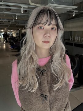 ロジ(loji) ホワイトブロンド×前髪インナー