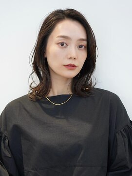 アイスバーグ(eyesburg) 小顔レイヤーロブヘアウルフカットブリーチなしココアブラウン