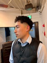 ビーバイエイトジェンツ(Bee by EIGHT GENTS)&nbsp;刈り上げセンターパート/波巻きツイストスパイラル/心斎橋