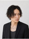 波巻きパーマ　サーフカール　センターパート　シャドウパーマ