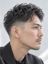 サーカス バイ ビュートリアム 青山(CIRCUS by BEAUTRIUM)&nbsp;大人メンズツーブロック×パーマ