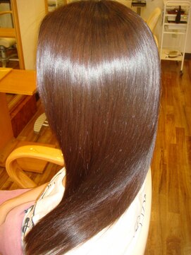 ヘアー クリエーション アピアー(Hair Creation Appear) ”いつまでも触れていたい手触り、M3Dスーパー縮毛矯正”