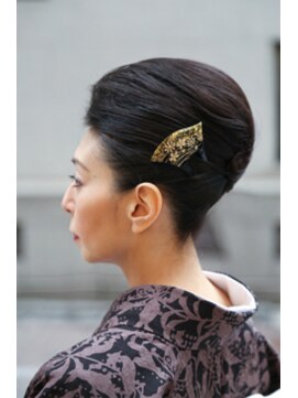 スカラ(Scala) 着物　アップ　小紋　訪問着　留袖　和装　着付け