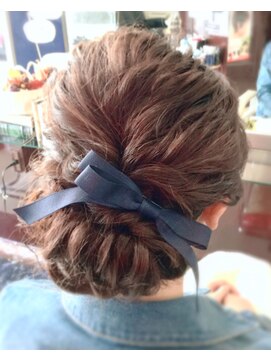 ヘアメイク ミラー(Hair Make MIRROR) ナミ・アレンジ