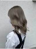 ベージュ×グレーピンク