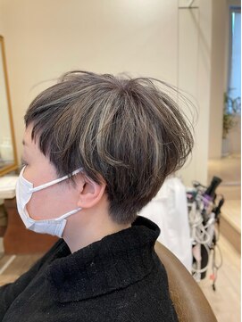 リュドール 名駅(Rue D'or) 短めなマッシュベリーショートスタイル