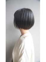 ヘアークラフト(Hair Craft) 20代30代に人気のミニマムボブグレー