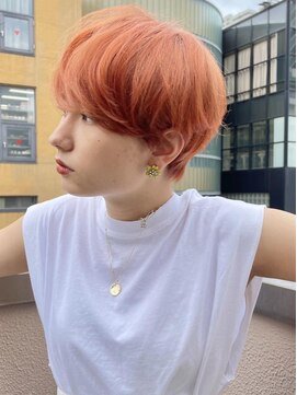 イネス(Ines) 20代30代ショート★カラー&ブリーチで透明感◎