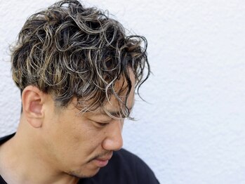 ガット ヘアー(GAT HAIR)の写真/【駐車場有】横顔で魅せる男のスタイリッシュStyle．気取り過ぎないカジュアルさでMen'sリピート率80％♪