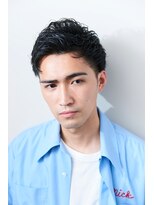 ラヴィニュースタンダードバーバーハナレ 新宿(LAVIE) アップバングショート