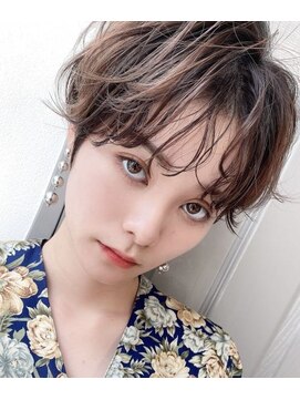 アバロン(Avalon) カルマパーマふんわりりショート