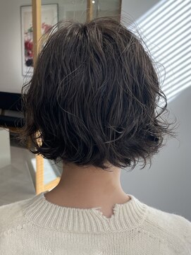 ニーナ(NI-NA) ミニボブ×ニュアンスパーマ