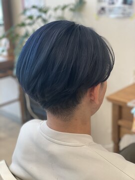 ヘアデザインロアール アリオ倉敷店(Hair Design Loire) ブルーブラック