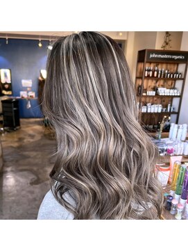 ミルシンク(1005mille cinq) ホワイトベージュ/ハイライトカラー