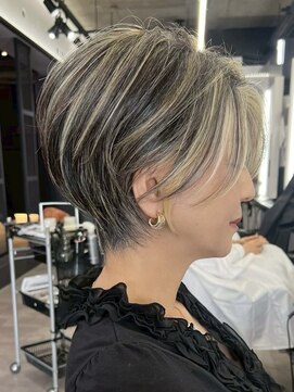 ブレス ヘアデザイン(BLESS hair design) 静岡ショートヘアレイヤーカット白髪染め白髪ぼかしハイライト
