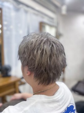 ジュノ(Jeuno) シルバーベージュ