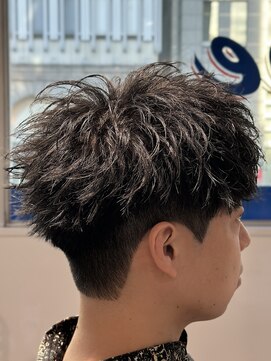 オーシャントーキョー 神戸(OCEAN TOKYO KOBE) 無造作刈り上げ2wayショートマッシュ