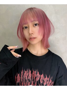 スリー 博多(THREE...) シアーピンク