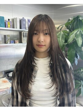 ゼスト アイヴィ(ZEST Ivy) レイヤーカット【伊藤想】