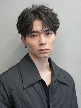 テン 心斎橋(tenn.) フェザーショートフェザーパーマニュアンスパーマショートヘア