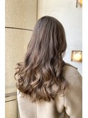 レイヤーカット・ミルクティーベージュ