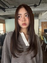 ノラジャーニー(NORA Journey)&nbsp;レイヤーカット顔まわりレイヤーロングレイヤーオリーブベージュ