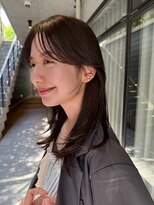アンガーデン(Une GARDEN)&nbsp;大人可愛いミディアムヘア/顔周りレイヤー/顔周りカット/艶髪