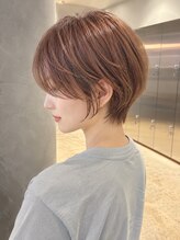 ヘネン(Hennenn)