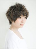 くしゅくしゅショートヘアで横顔美人に♪