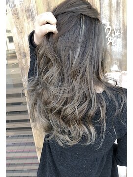 バンビ プライベート サロン(Bambi private salon) 透明感ハイライト*アッシュグレージュcolor*Bambi松平愛