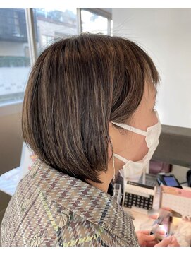 ティータ(teeta) 地毛を活かしたハイライト