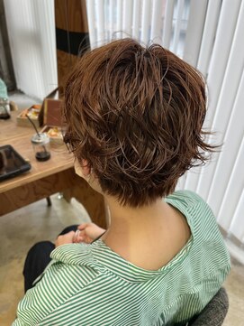 モーブ(MAUVE) ショートのウェットパーマ