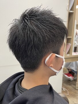 アルターリール(aL ter Rire) 刈り上げベリーショート/スパイキーショート/中村郁未