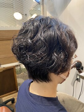 クララデアンシュシュ(Kurara de UN CHOU CHOU) エアリーボディーパーマ