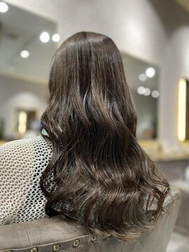 ティーリング(T ring) Tring藤田♪ツヤ髪ロングヘアー