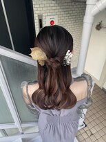 フェリーチェ(Felice)&nbsp;ハーフアップ　キレイめ　デートヘア　お呼ばれヘア