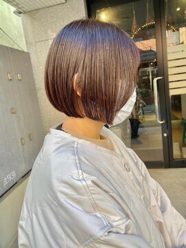 シシ 大宮(She 2.) ショートボブマッシショート/前髪/イメチェン/グレージュカラー