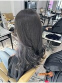 グレーシルバーインナーカラーイメチェン前髪ウェーブパーマ所沢